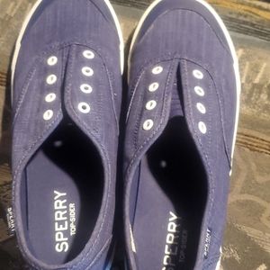 NWOT Sperry Women's Slip-On Shoes Size 11